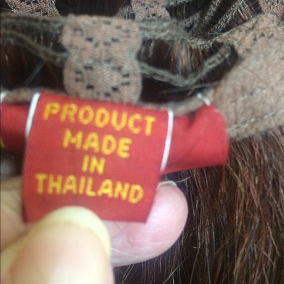 Adjustable Wig Moves Better Than Human Hair - Picture 5 of 7